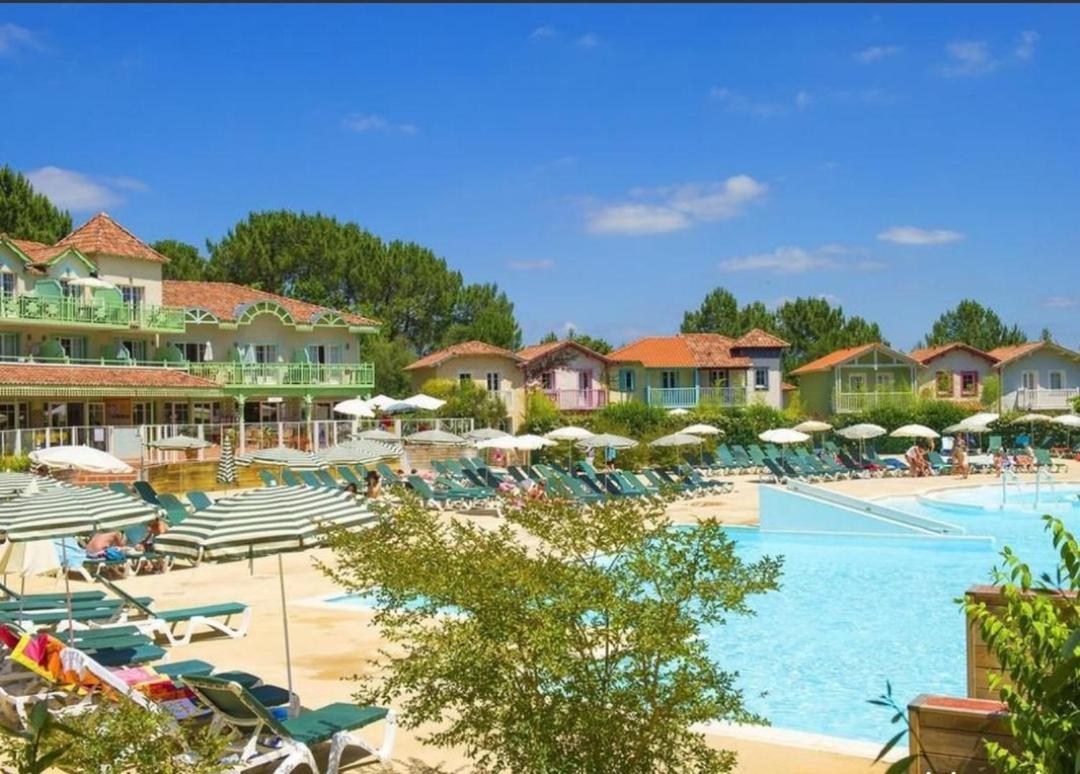 Holidays Resort Domaine Du Golf Piscine Chauffee D' Avril Au 1Er Octobre En Lisiere De Foret Avec Vue Sur La Pinede Lacanau-Ocean ภายนอก รูปภาพ